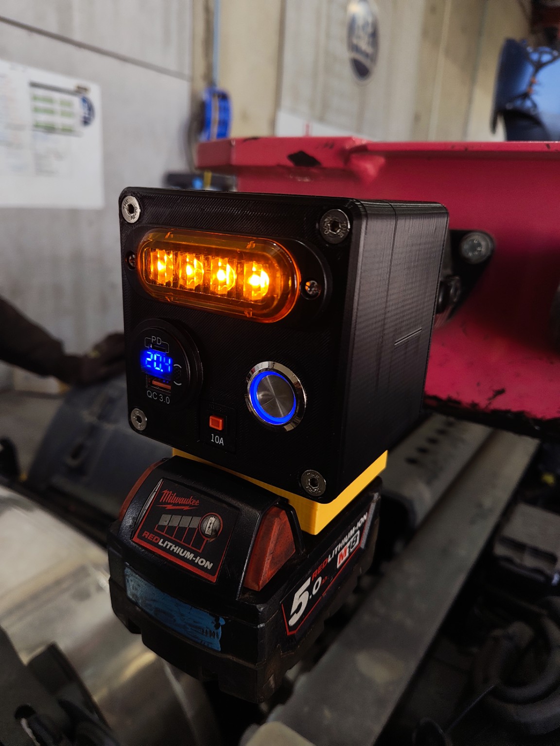 Amber fault indicator active